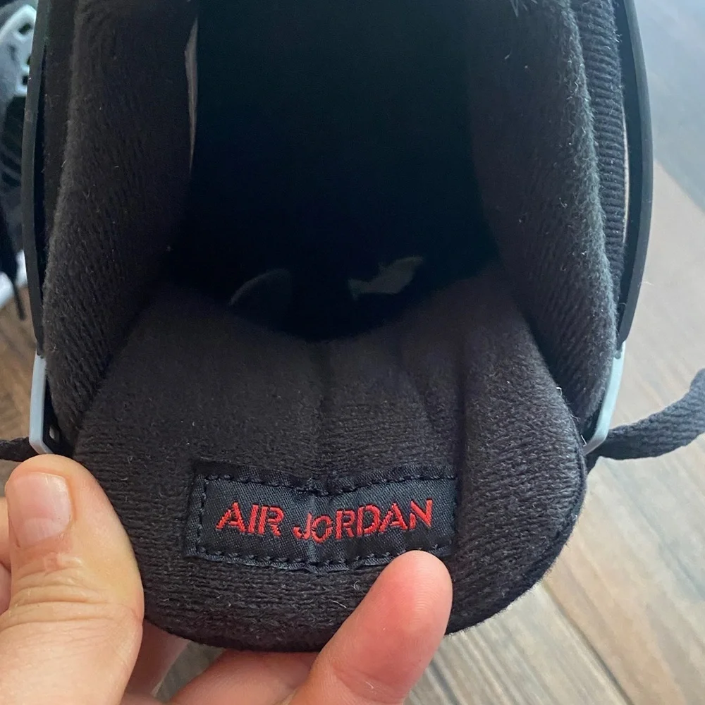 Jordan 4 Military Black and Gray Retro Sneakers